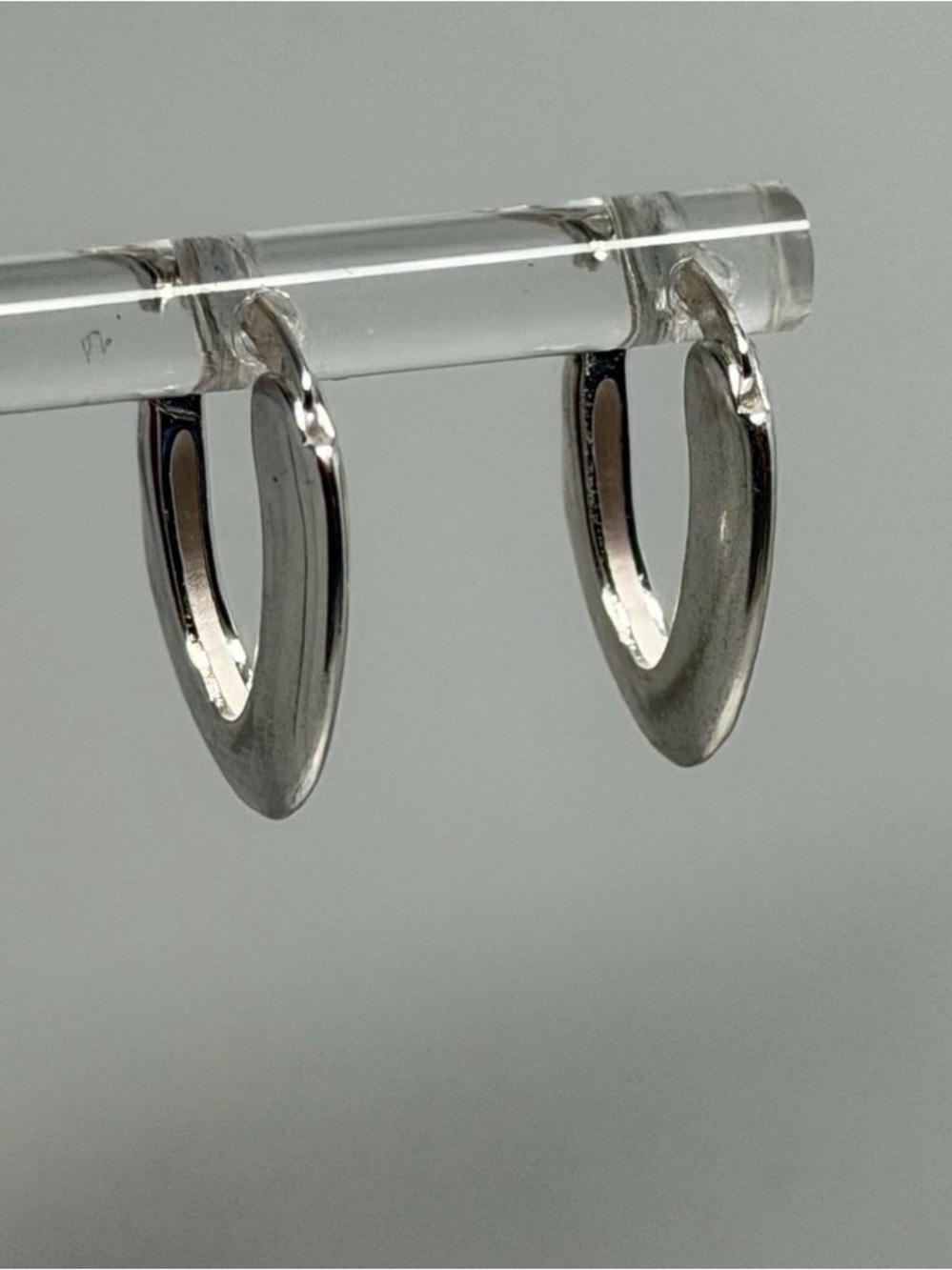 925 Sterling Silver, stamped Polished Silver Mini Hoop Earrings - For Sale!
